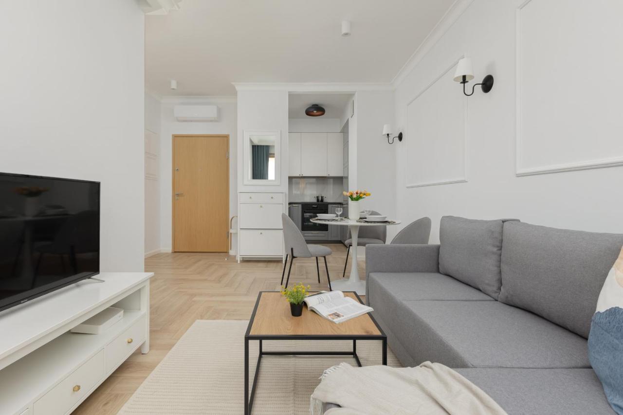 Stylish Apartment Kolejowa & Parking & Balcony By Noclegi Renters Warsaw Luaran gambar