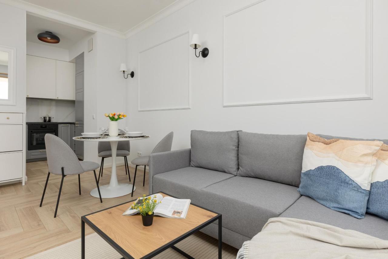 Stylish Apartment Kolejowa & Parking & Balcony By Noclegi Renters Warsaw Luaran gambar