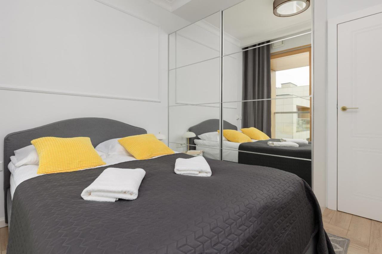 Stylish Apartment Kolejowa & Parking & Balcony By Noclegi Renters Warsaw Luaran gambar
